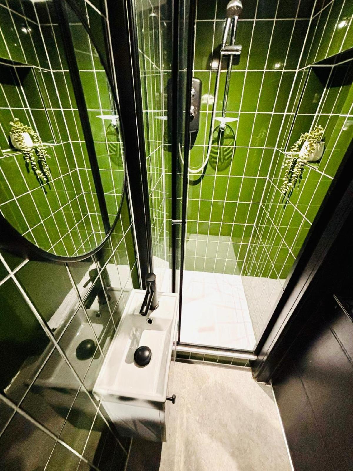 London Luxury Mezzanine Studio Flats Next Hackney Central Екстериор снимка